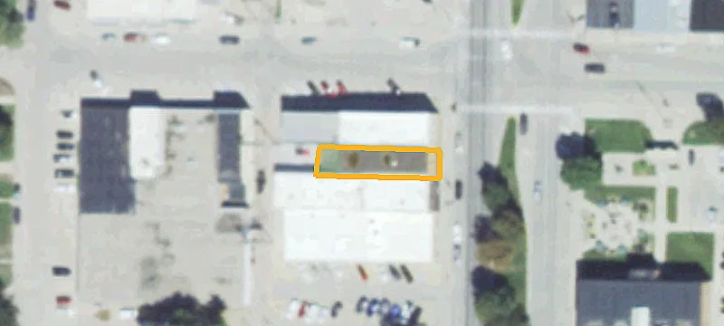 233 Broadway Ave