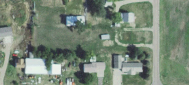 132 Dakota N Ave