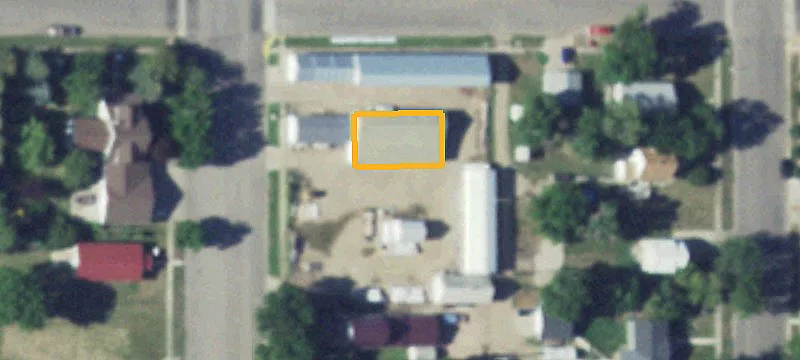 300 Main St