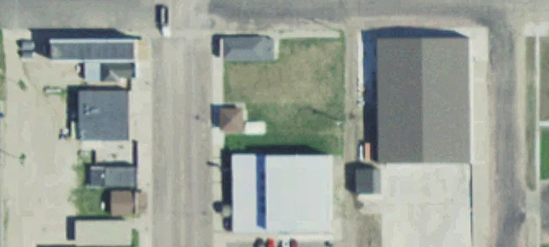 810 Main St