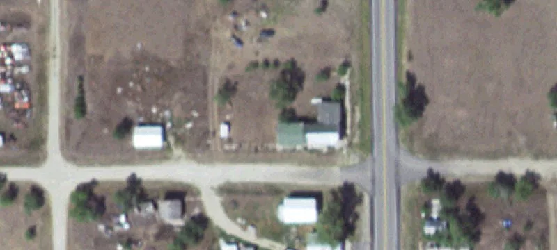 320 Main St