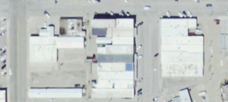 135 Ctr Ave