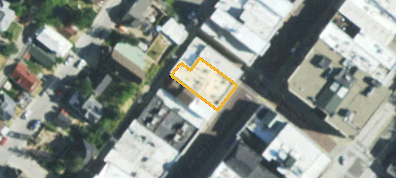 672 Main St