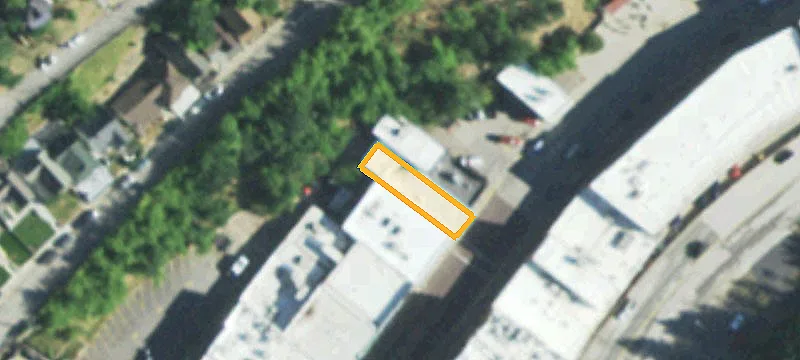 606 Main St