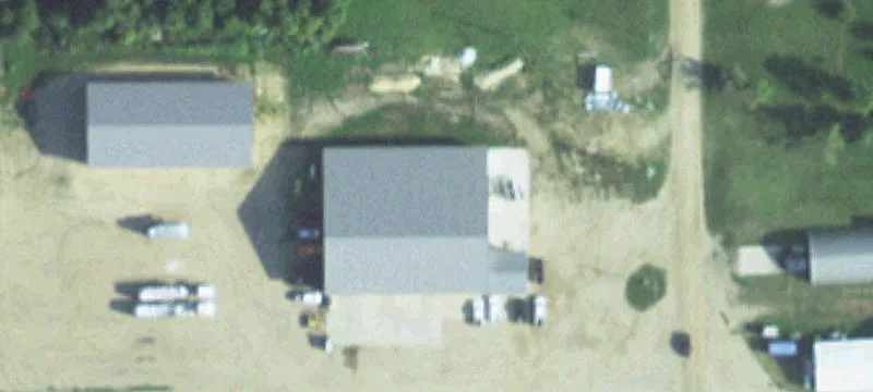 318 Railway Ave