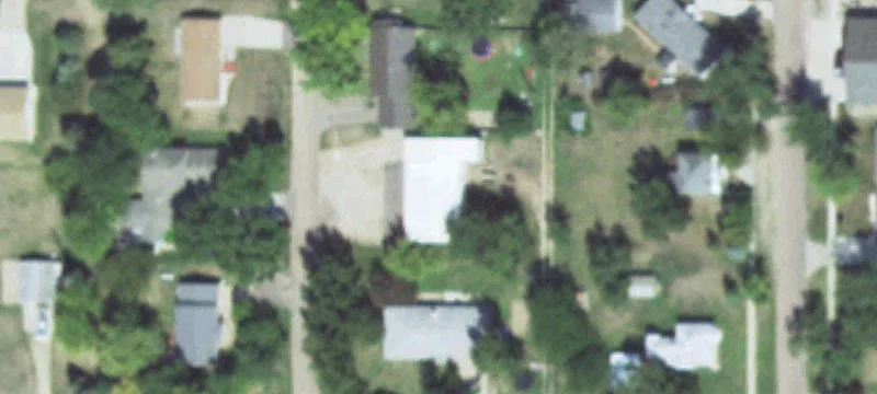 908 Lumley Ave