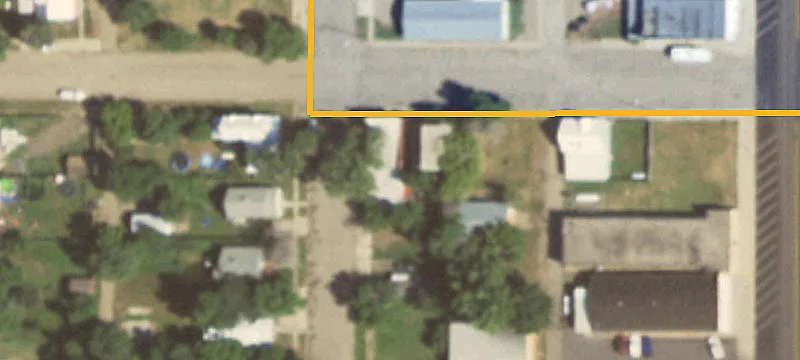 202 1st W Ave