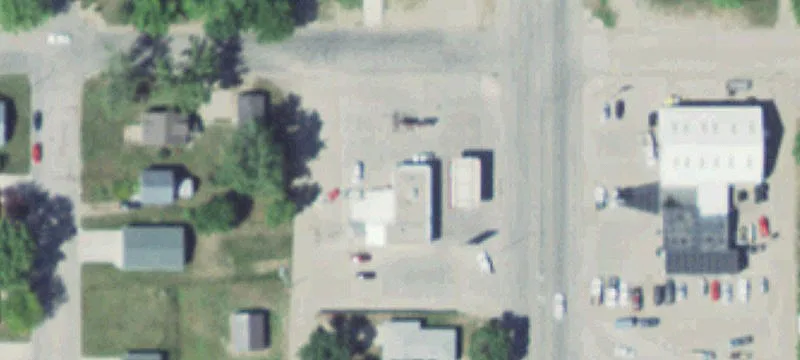 709 Broadway Ave