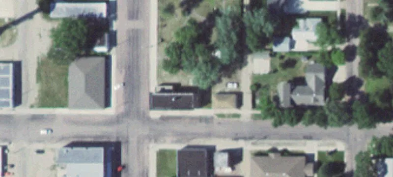 100 Main St