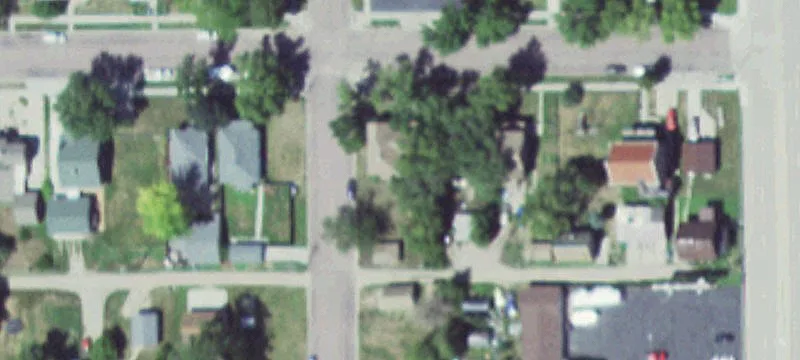 423 2nd Ave