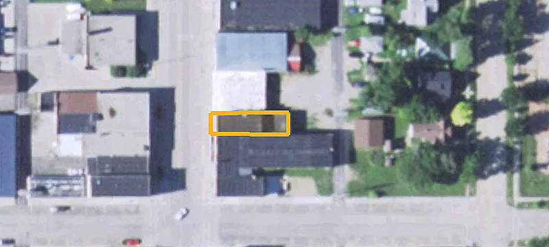 708 Main St