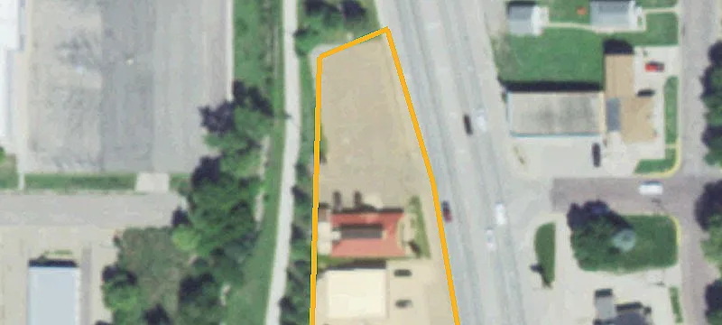 2003 Broadway Ave