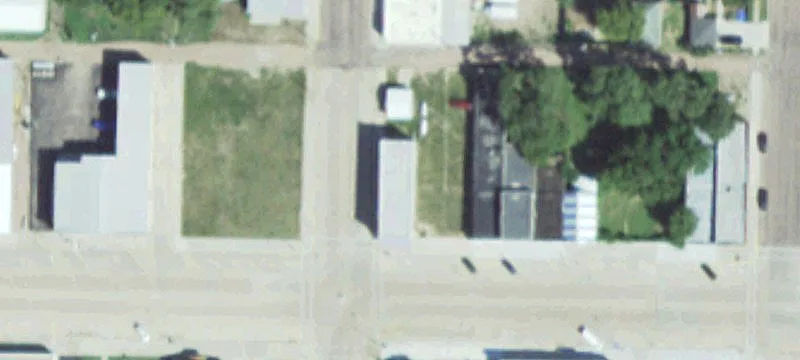 305 Main St