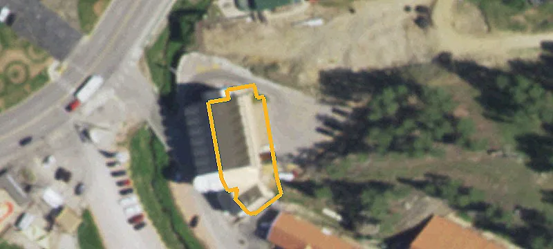 206 Cemetery Rd