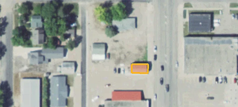 319 Broadway Ave
