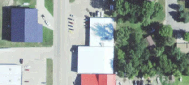 911 Main St