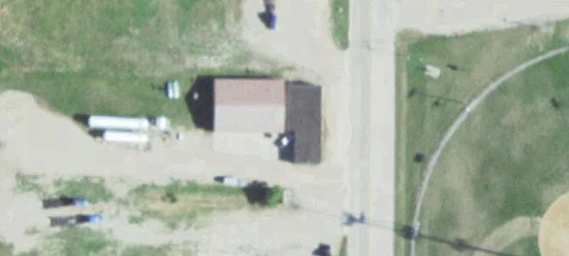 1204 Main St
