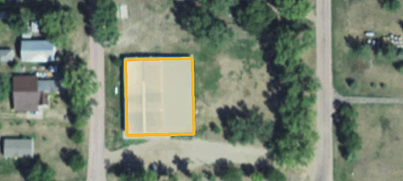 200 County Rd 122