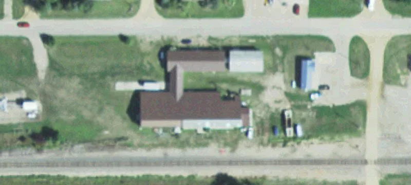 936 Railroad Ave