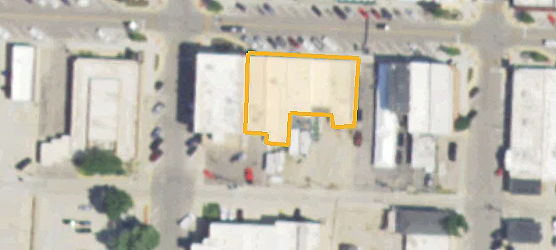 1132 Main St