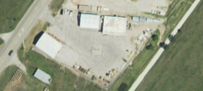 24032 Hwy 385