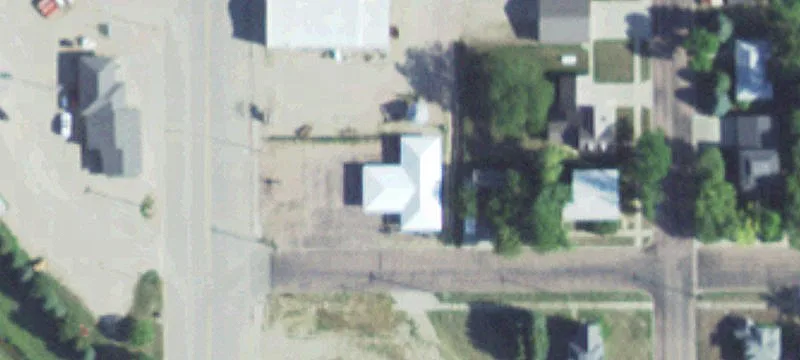 121 Main St