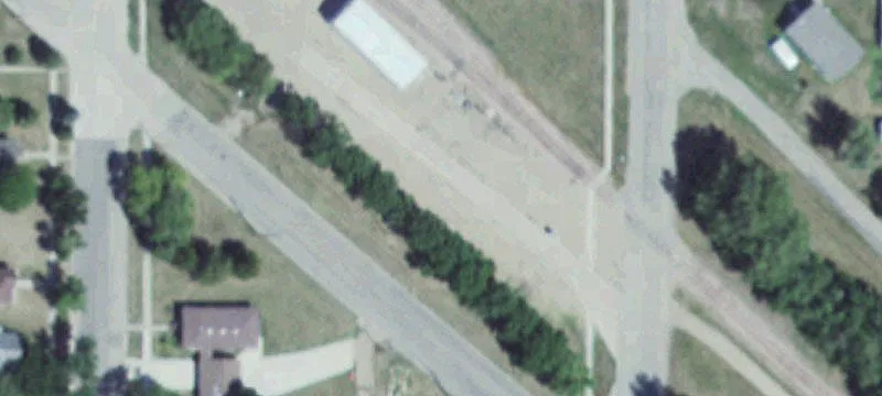 1033 Commercial Ln