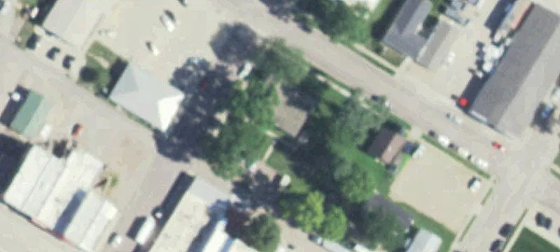 110 Douglas St