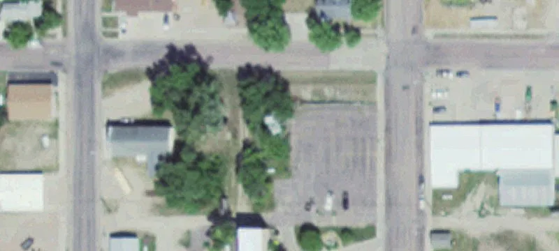 Wallace N Ave