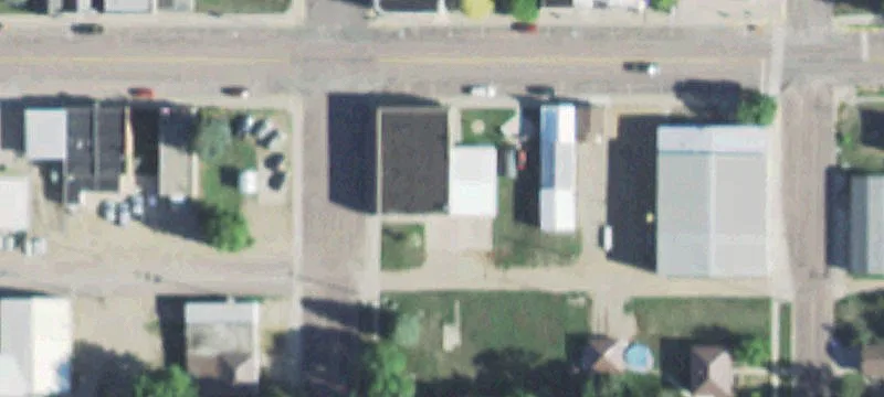 121 Main St