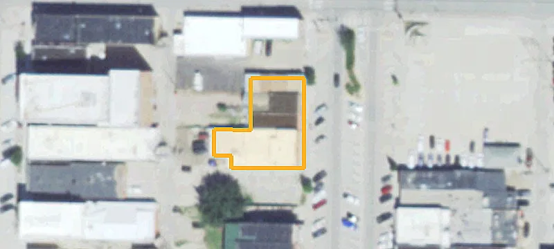 325 Douglas Ave