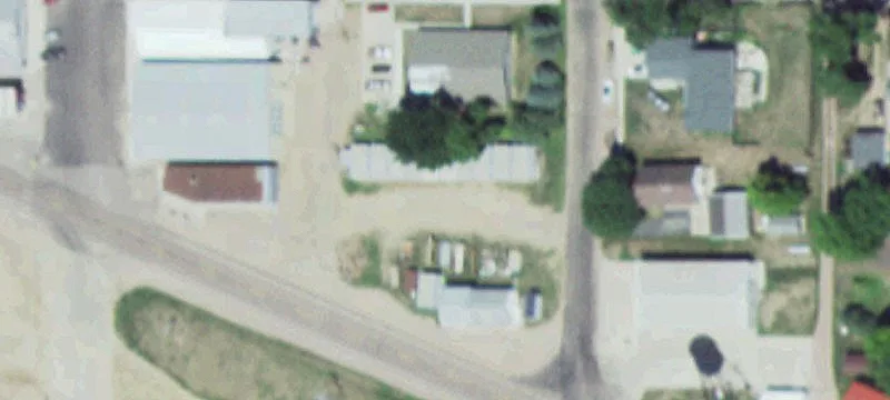 121 4th St