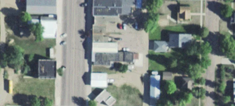 140 Main Ave