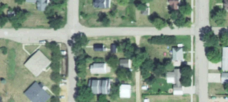 202 5th S St