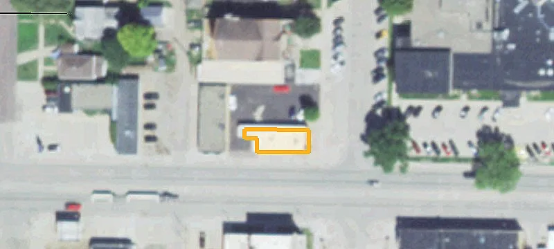 200 4th St