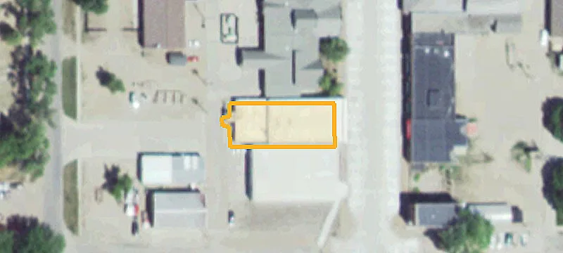 359 Main St