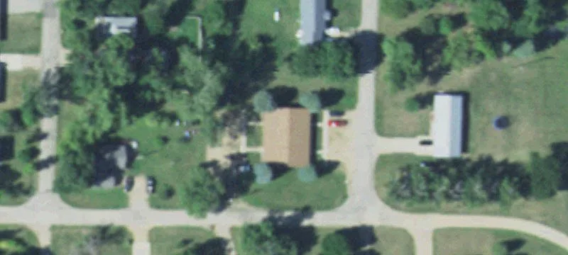 423 Greenman St