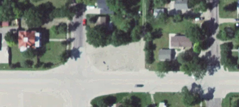 504 4th St