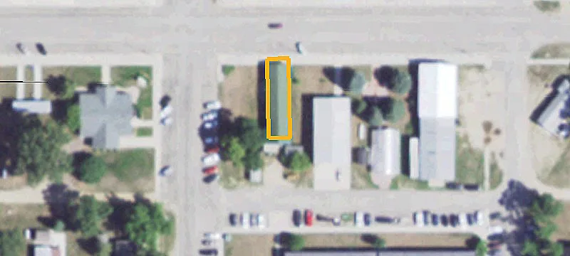 215 Main St
