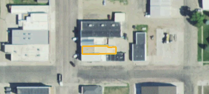 742 Main St