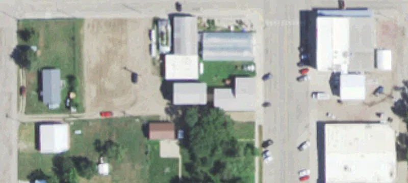 209 Iowa S Ave