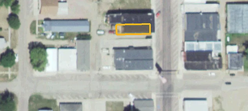 1600 Main St