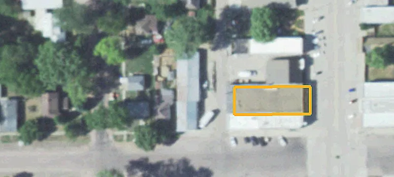 920 Main St