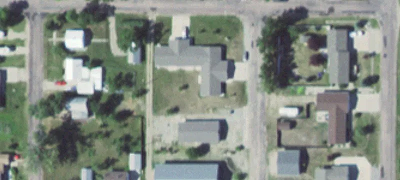 201 4th Ave
