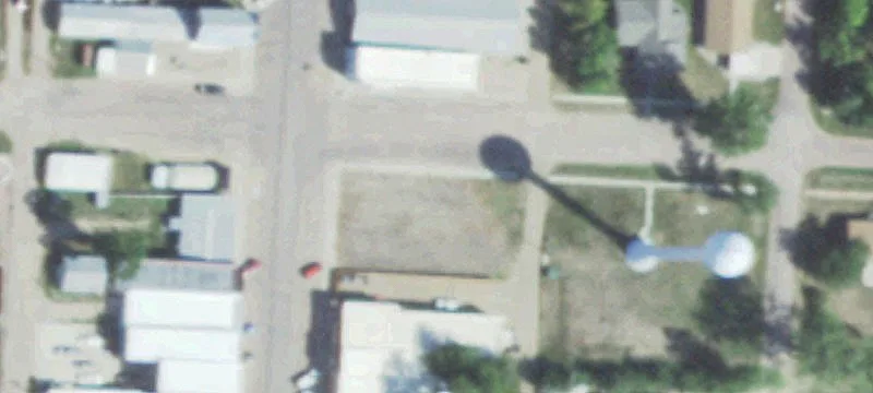 128 Main St