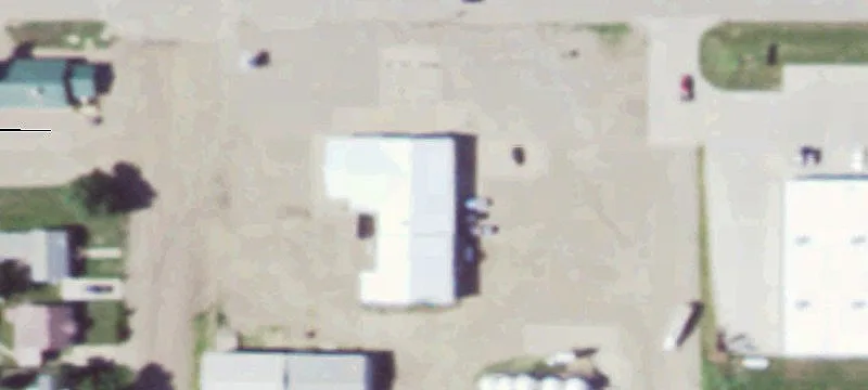 4 10th E St