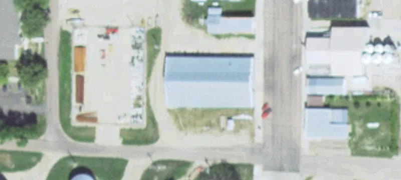 609 Main Ave