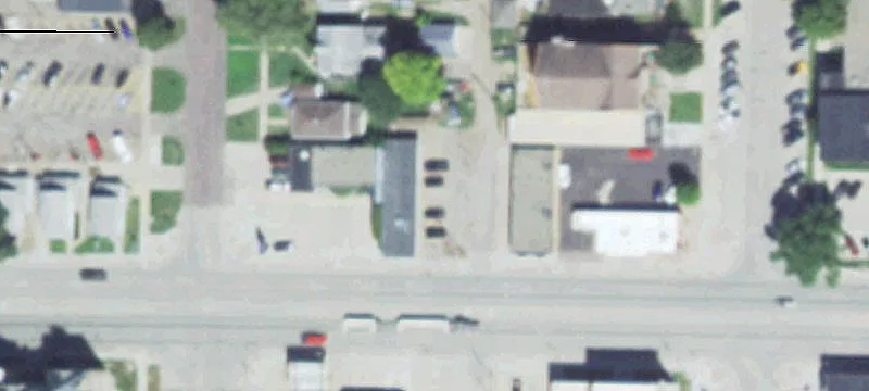 216 4th St