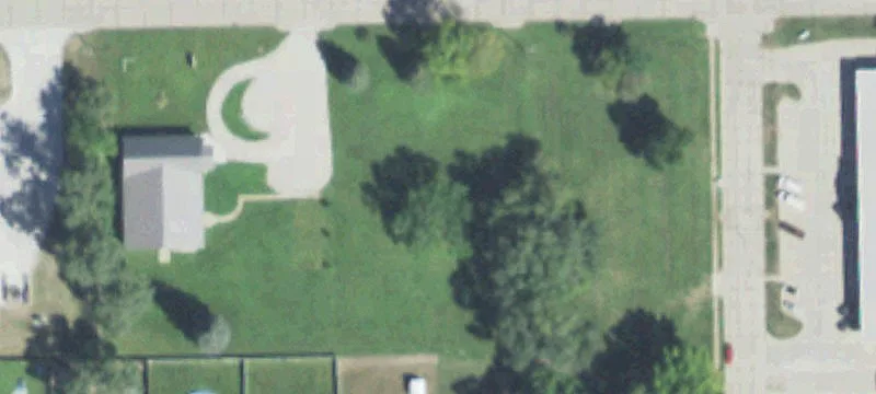 1004 Riv Dr