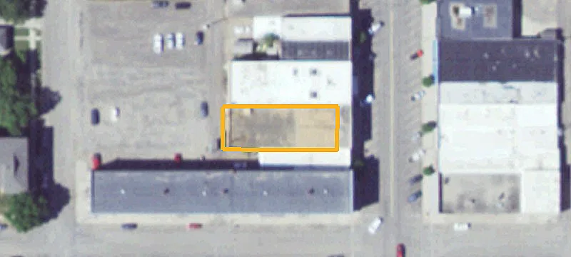307 Main St